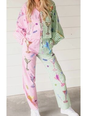 Queen of Sparkles Gingham Cocktail Print Two-Tone Pants - Pink & Green